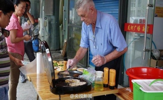Amerikaner verkauft Burger in Changzhou