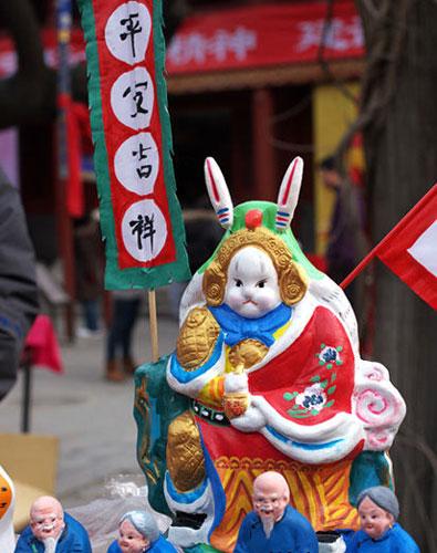 Herr Hase ist das Mondfest-Maskottchen in Beijing