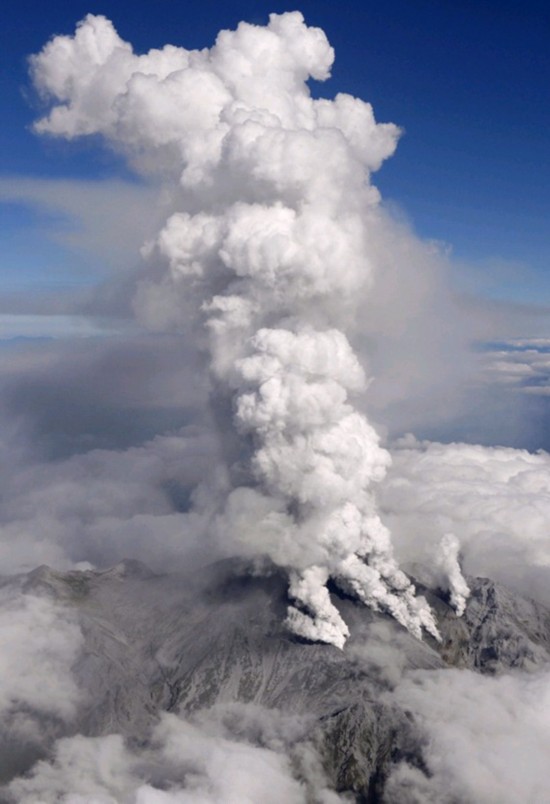 Vulkanausbruch in Japan: Ontake überrascht Wanderer