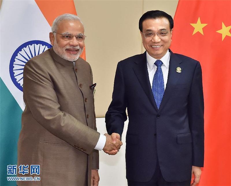 Premier Li trifft Indiens Premierminister Narendra Modi