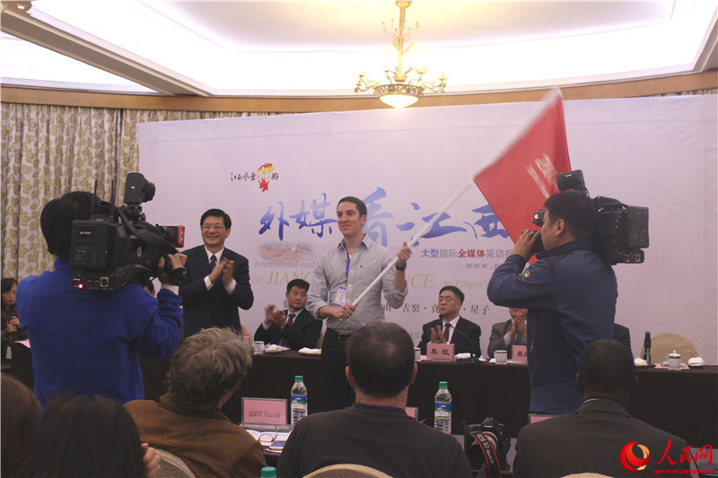 Ausländische Medienschaffende in Jiangxi