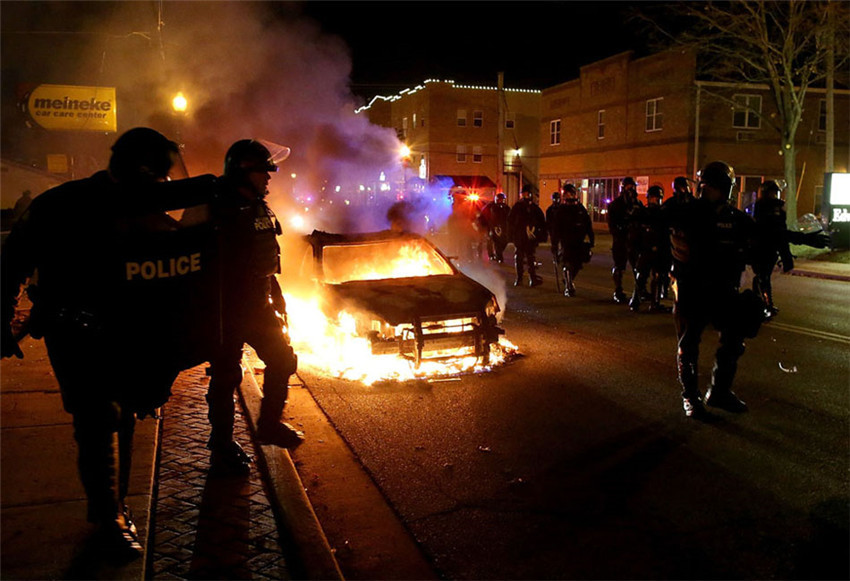 Wut und Gewalt in Ferguson