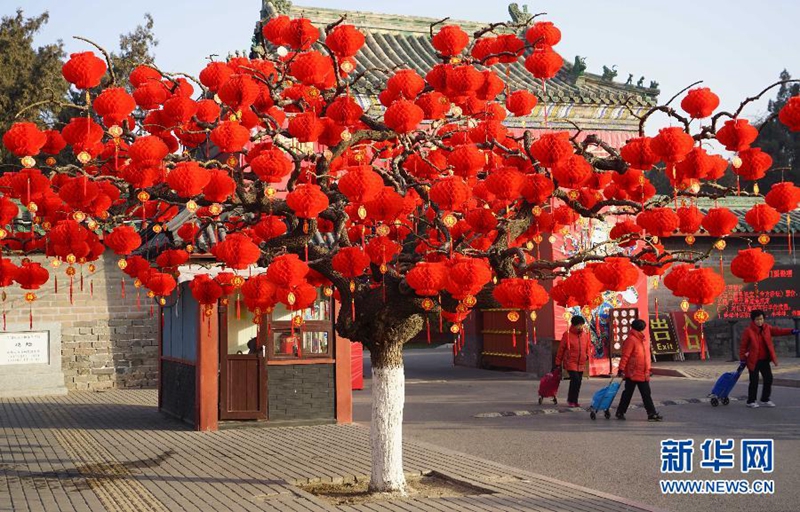 Frühlingsfest: Feiertagsstimmung in ganz China