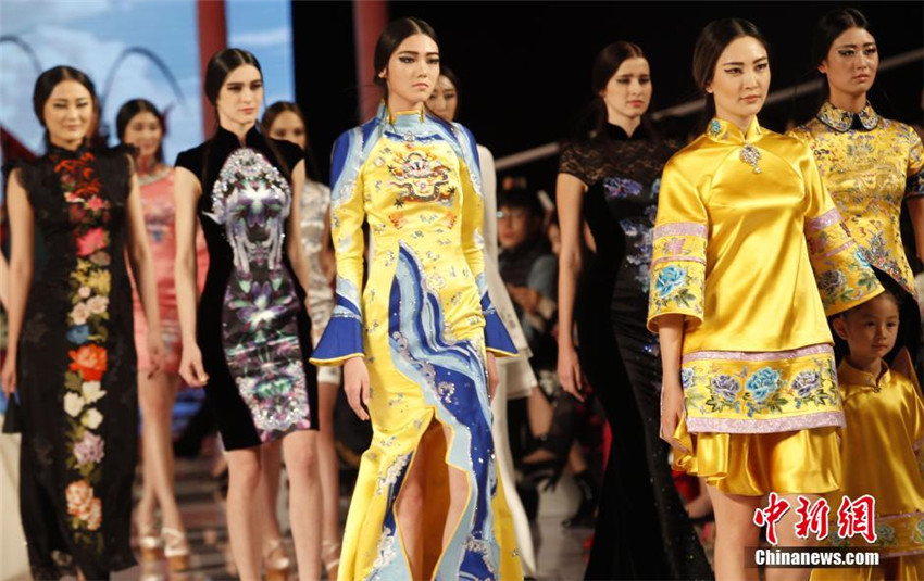 „Qipao“-Show auf der China Fashion Week