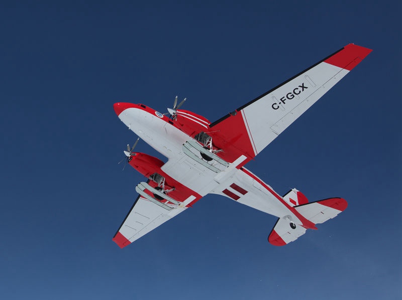 Chinas Antarktis-Flugzeug absolviert ersten Testflug