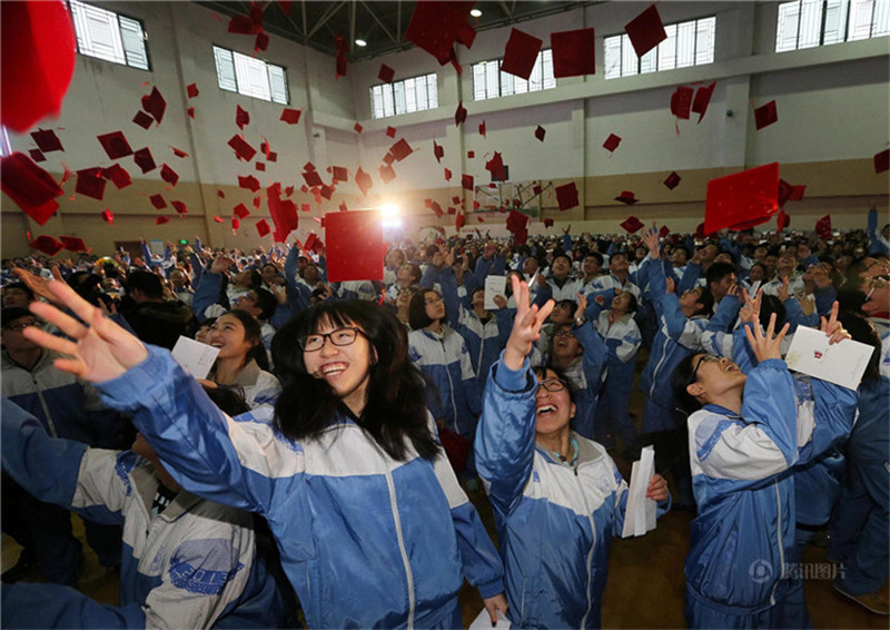 Schüler in Hangzhou werden erwachsen