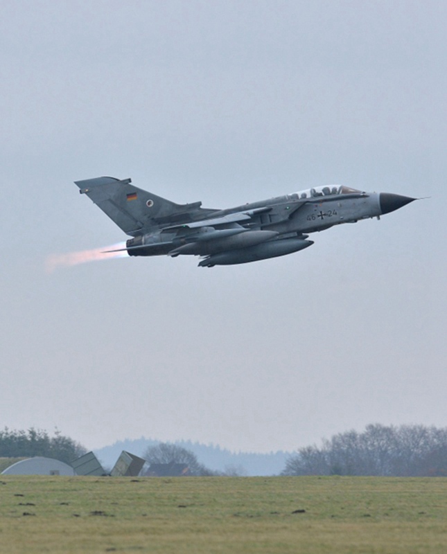 Deutschland schickt Jets in den Kampf gegen den IS