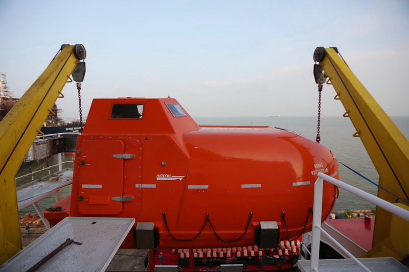 Das erste schwere Transportschiff für das Polargebiet fertig gestellt