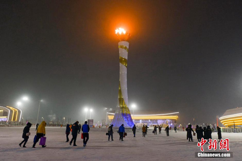 Chinas 13. nationale Winterspiele in Ürümqi eröffnet