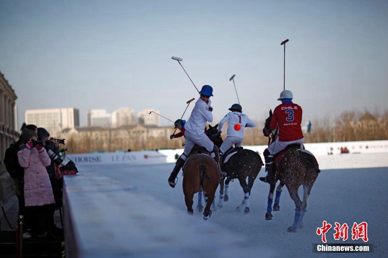 Schneepolo-WM in Tianjin eröffnet 