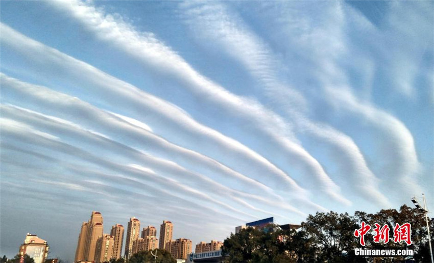 Wolkenstreifen in Jiangxi