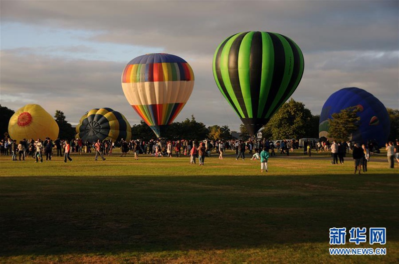 Ballonfestival in Neuseeland