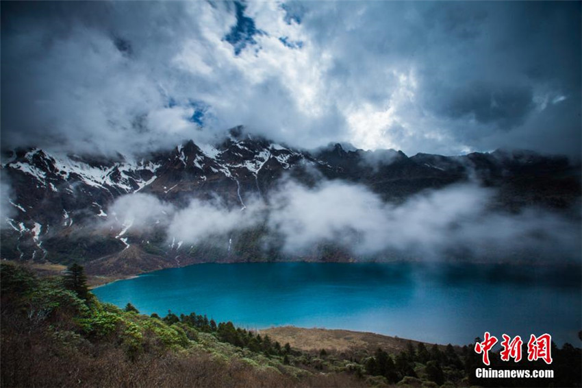 Preisgekrönte Fotos des „Lieta-See-Wettbewerbs“ aus Sichuan