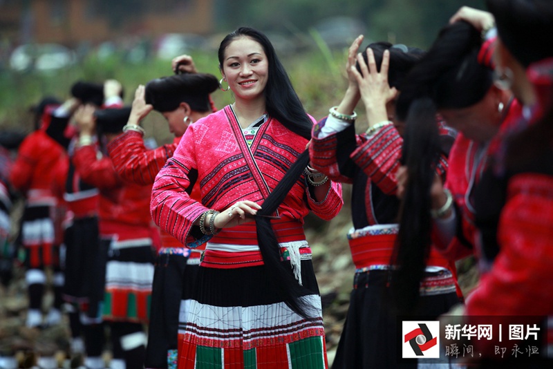 Guilin feiert das „Fest des langen Haares“