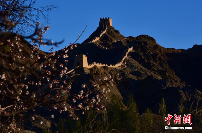 Jiayuguan im Frühling