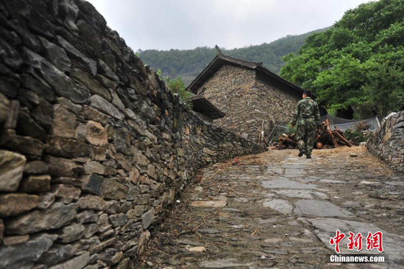 „Dorf des Steins“ in Yunnan