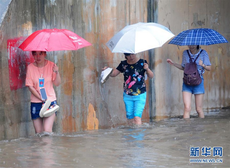Jiujiang von heftigen Regenfällen heimgesucht 