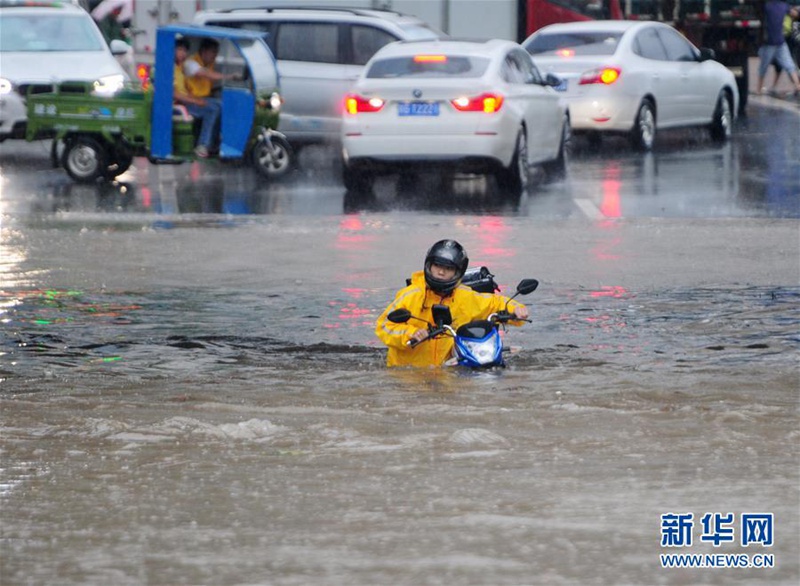 Jiujiang von heftigen Regenfällen heimgesucht 
