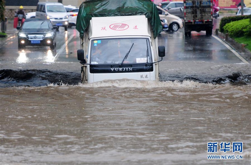 Jiujiang von heftigen Regenfällen heimgesucht 