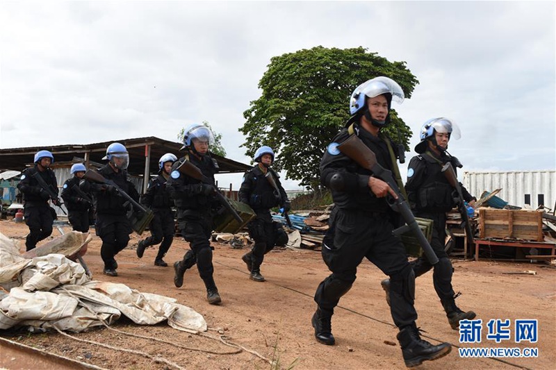 Chinesische Polizeieinheit trainiert in Liberia