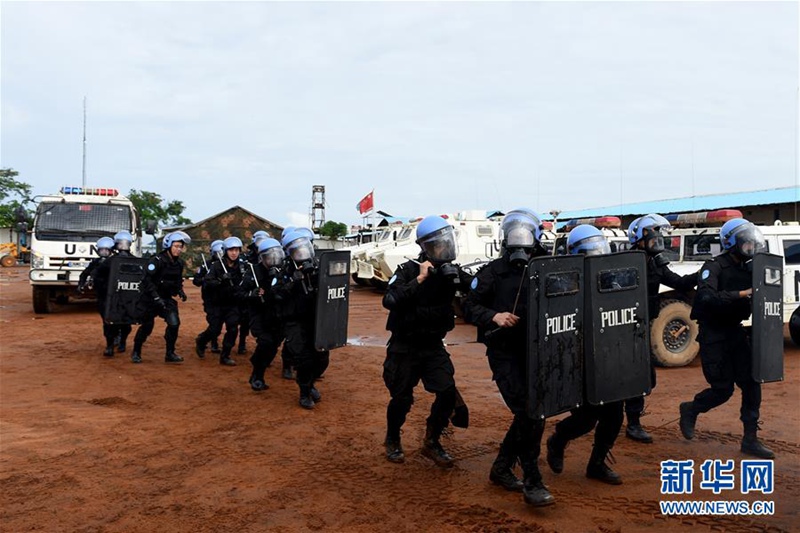 Chinesische Polizeieinheit trainiert in Liberia