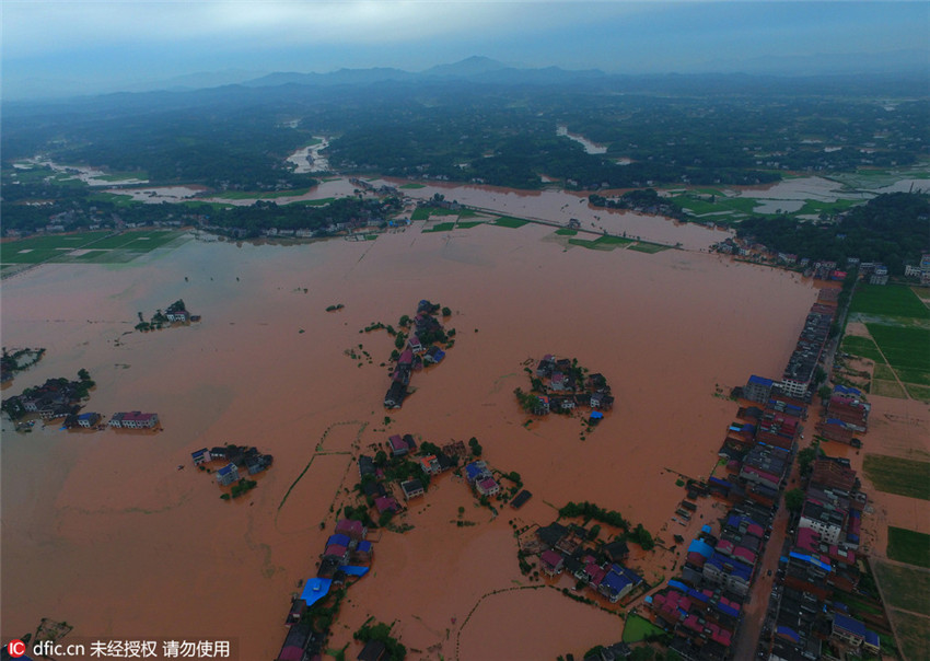 Heftige Überschwemmungen in Hunan