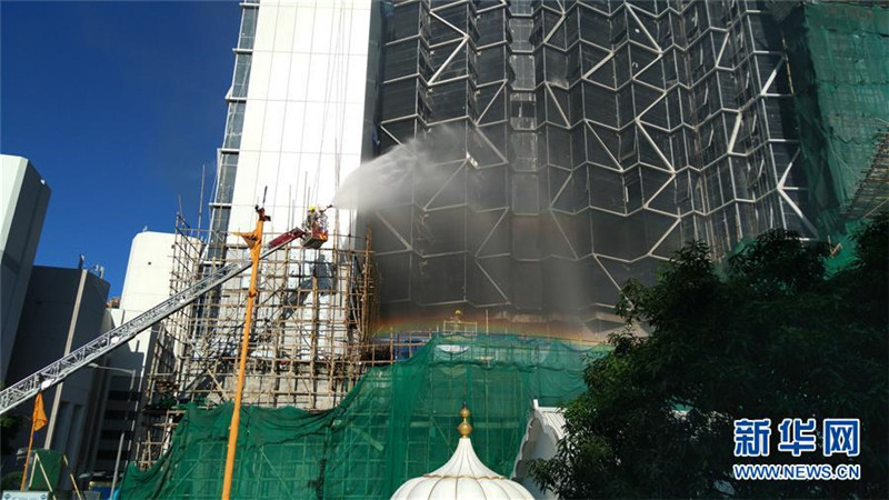 Großbrand in Hongkonger Hotel