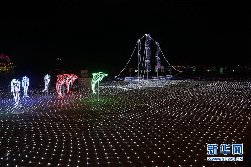 Fantastische Lichtschau in Hebei