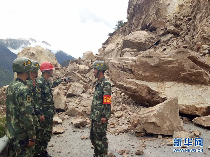 Erdrutsche in Tibet legen Verkehr lahm