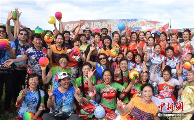 Flashmob feiert chinesisch-amerikanisches Tourismusjahr