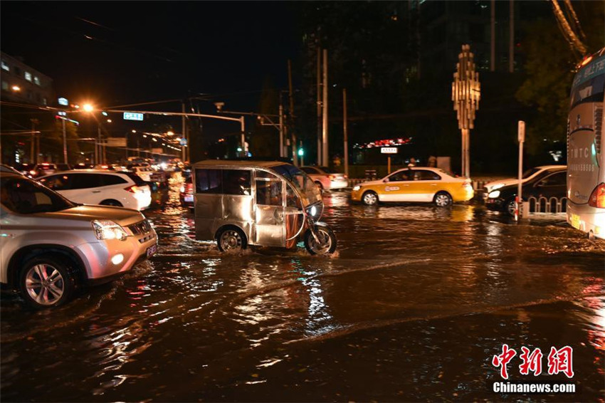 Regenstürme überziehen Beijing