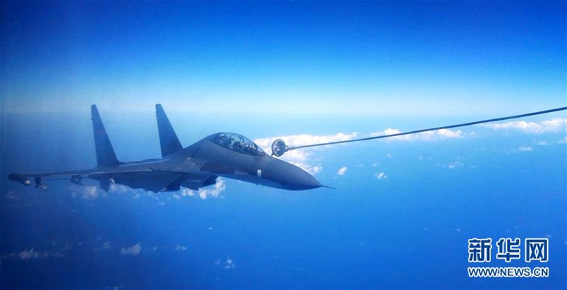 Großübung der chinesischen Luftwaffe über dem Pazifik