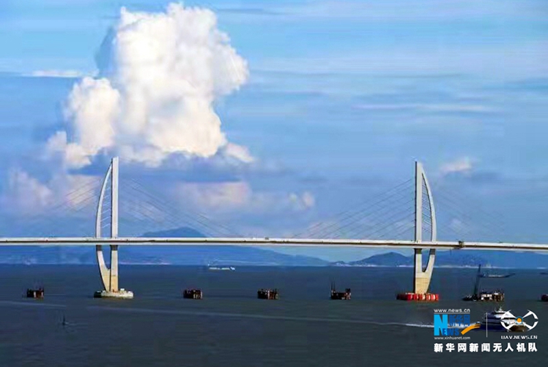 Weltlängste Meeresbrücke steht kurz vor der Fertigstellung