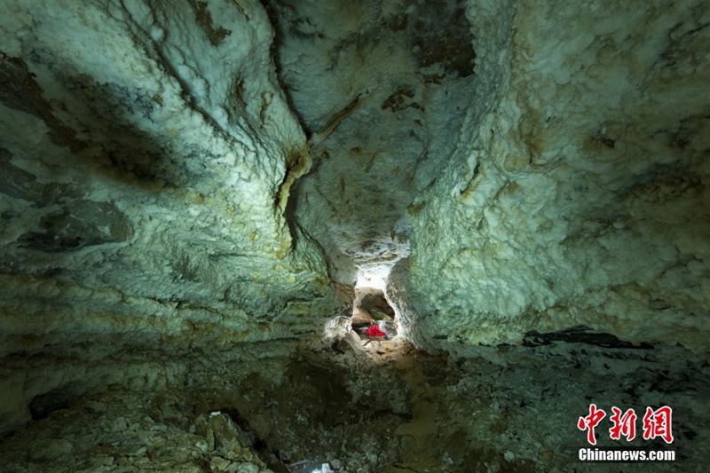 Zweitlängste Höhle Asiens in Guizhou