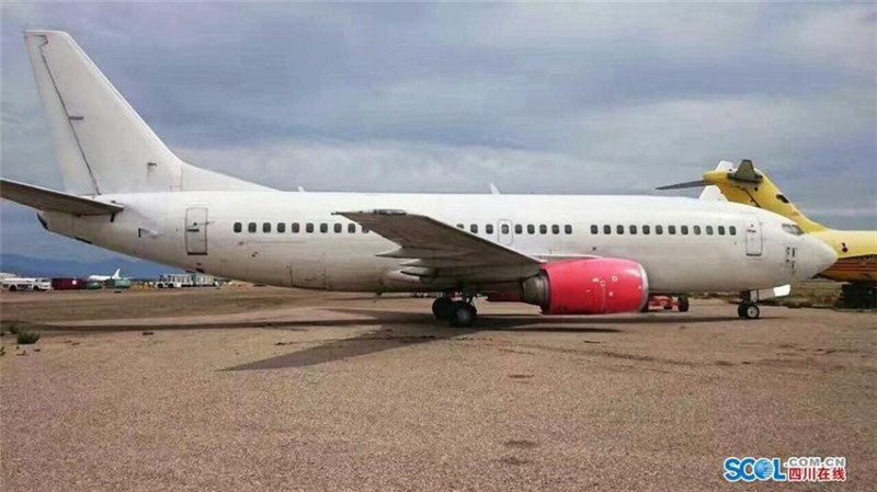Ausgemusterte Boeing 737 kostet Flugzeugfan aus Sichuan über eine Million Euro