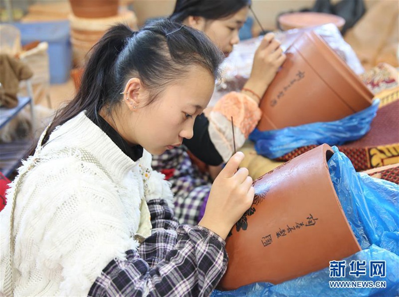 Jianshui: Keramik-Stadt mit langer Tradition