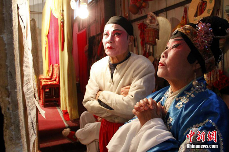 Jahrhundertealte Schauspieltruppe träumt von der Verbreitung der Guilin-Oper