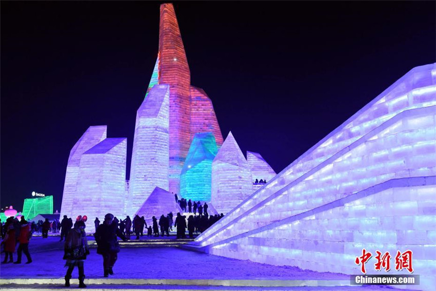 Internationales Eis- und Schneefestival Harbin eröffnet