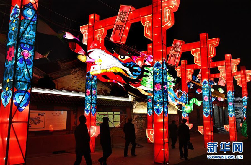 Internationales Lichtfestival „Belt and Road“ in Shaanxi