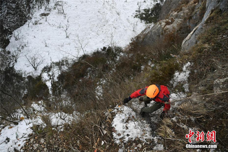 Abfall sammeln am Batai-Berg in Sichuan – ein gefährlicher Beruf