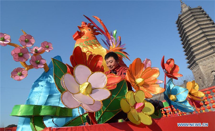 Menschen in ganz China stimmen sich aufs Frühlingsfest ein