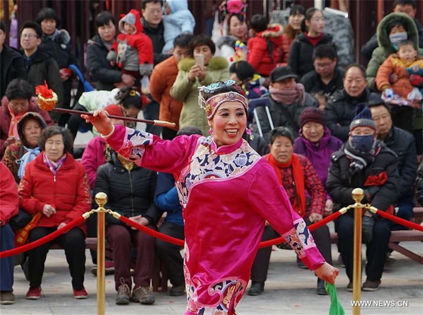 Tempelmarkt in der zentralchinesischen Provinz Henan