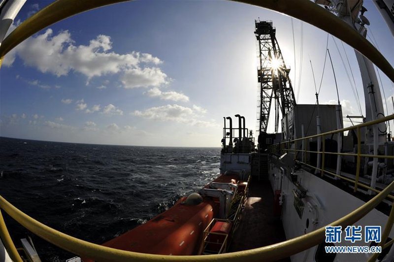 „JOIDES Resolution“ beginnt dritte Forschungsbohrung im Südchinesischen Meer 