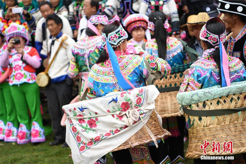 Gesangstreffen der nationalen Minderheiten in Yunnan