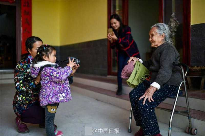 105-jährige Fotografin aus Guangxi
