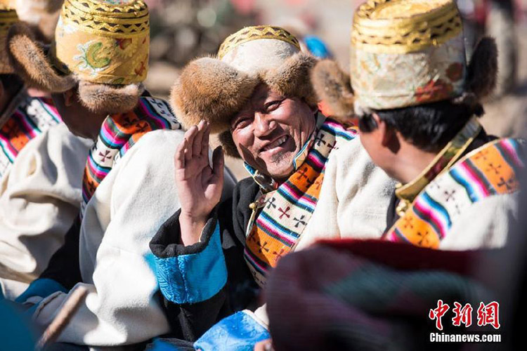 Tibet feiert die Frühjahrsbestellung