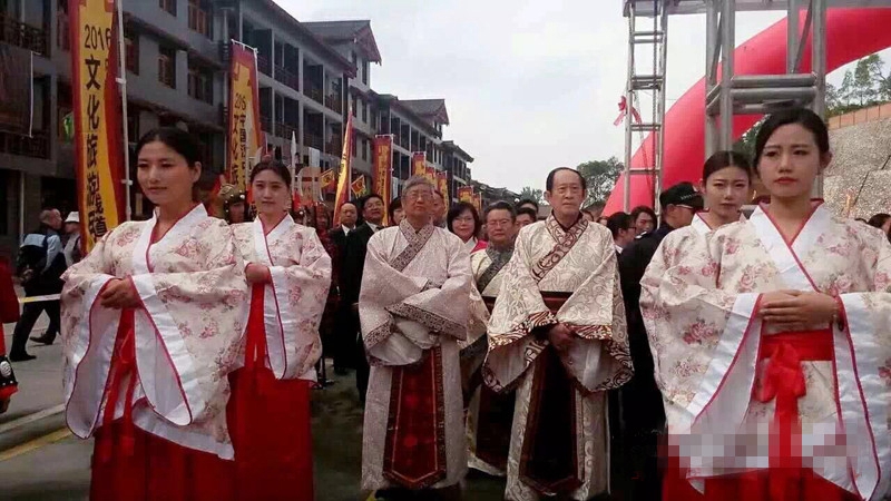 Tourismusmonat der Holzstegkultur von Shimen in Hanzhong 2017 eröffnet im April