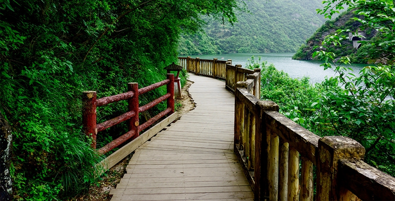 Tourismusmonat der Holzstegkultur von Shimen in Hanzhong 2017 eröffnet im April