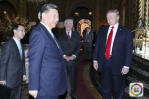 Zusammentreffen zwischen Staatschefs Chinas und der USADer chinesische Staatspräsident Xi Jinping hat am Freitag (Ortszeit) in Mar-a-Lago im US-Bundestaat Florida seinen amerikanischen Amtskollegen Donald Trump zum zweiten Gespräch im Rahmen des Gipfeltreffens Chinas und der USA getroffen.