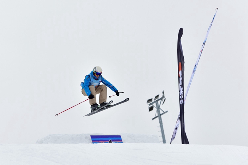 Zum Skilaufen im Winter nach Zhaojin in Shaanxi